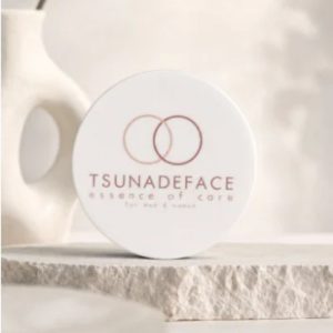 Le Miroir Nomade Tsunadeface